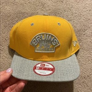 Boston Bruins hat
